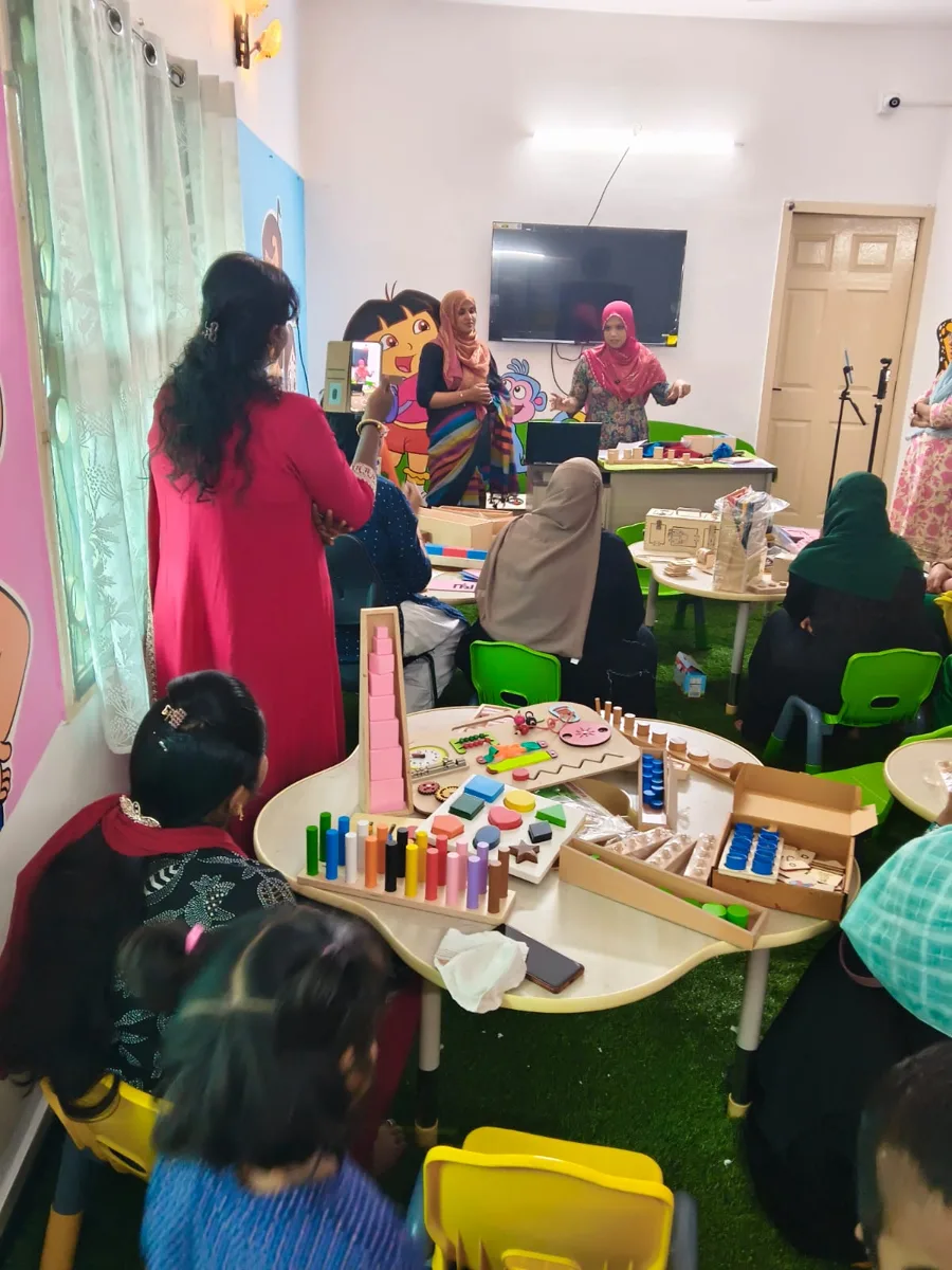 Montessori Laboratory — hands-on material practice